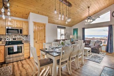 Holiday home Updated Cabin with Views about 1 Mi to Bear Lake!