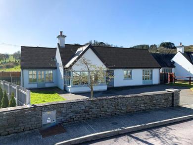 Дом отдыха 4 bedroom Holiday Home In Union Hall, West Cork