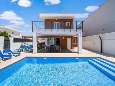 Villa Splendid Villa in Gran Alacant with Private Swimming Pool
