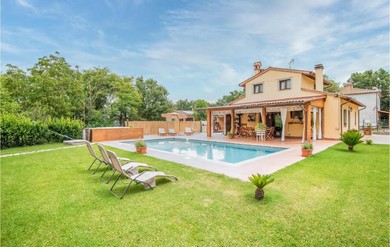 Дом отдыха Beautiful Home In Castiglion Fiorentino With Outdoor Swimming Pool, 4 Bedrooms And Jacuzzi