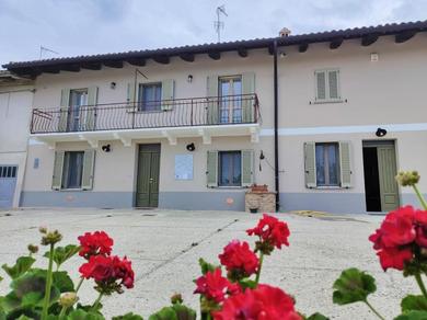 Guest house Bricco - Bed&Breakfast