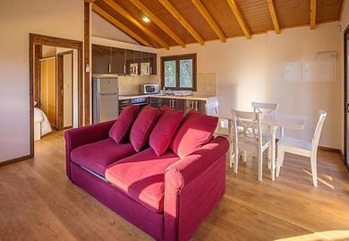 Шале One bedroom chalet with shared pool balcony and wifi at Branca Albergaria a Velha