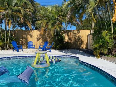 Holiday home Heated Pool Spacious Close to St Pete & Tampa