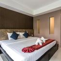 Курорт 7Q Patong Beach Hotel - SHA Certified