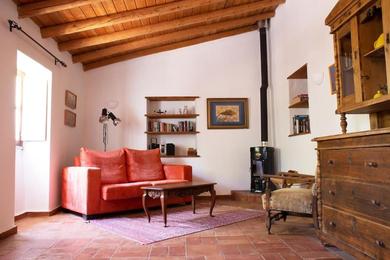 100 years old, one bedroom farmhouse in algarvian countryside