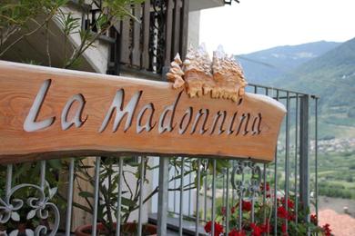 Апартаменты La Madonnina