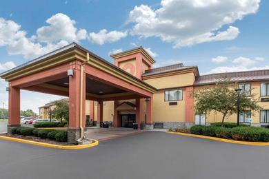 Отель Quality Inn Indianapolis-Brownsburg - Indianapolis West