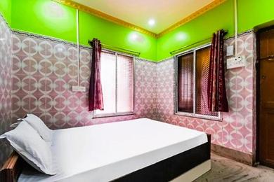 Hotel Blue Heaven Budget Rooms - 2 Minutes Walk to Puri Mandir