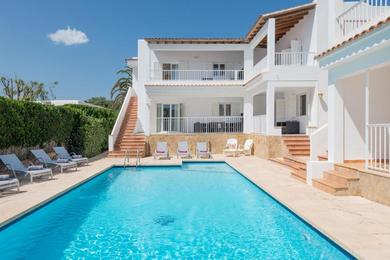 Apartments NEW! Apartment SOL with Pool, AC, BBQ, Wifi in Cala D'or, Mallorca