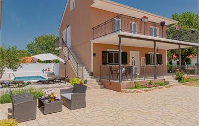 Holiday home Awesome home in Karalic w/ Outdoor swimming pool, WiFi and 3 Bedrooms