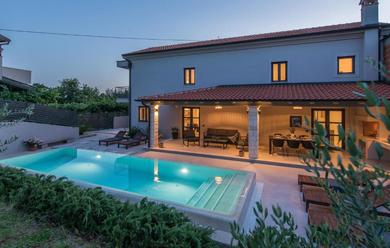 Stunning 3 Bedroom Villa with pool