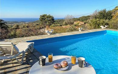 Дом отдыха Awesome home in Samos with Outdoor swimming pool, 3 Bedrooms and WiFi