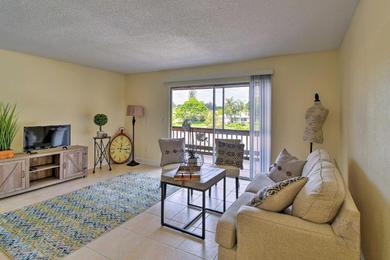 Apartments Updated Sienna Park Condo - 4 Miles to Siesta Key!
