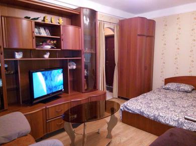 1 комнатная квартира ул Волгоградская для хороших людей и-т Амосова к-ка Надия