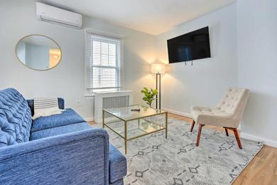 Holiday home Pet-Friendly Home Game Room, 5 Mi to Newark!