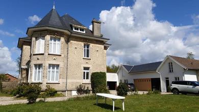 Вилла Impeccable Domain 4-Bed villa in Pargny-sur-Saulx