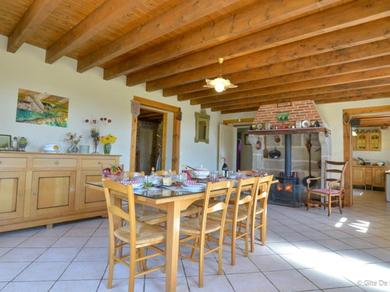 Holiday home Gîte Ambert, 6 pièces, 8 personnes - FR-1-630-138
