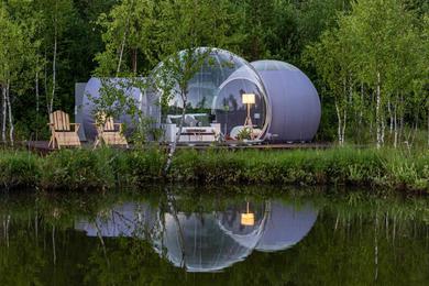 Luxury tent Bubble hotel на берегу озера