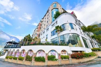 Отель Dongpo Ti Lun Hotel
