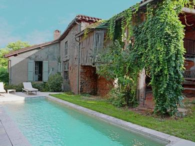 Holiday home Lovely Holiday Home with Private Pool in Campagne-d'Armagnac