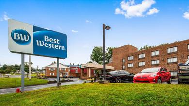 Отель Best Western Danbury/Bethel