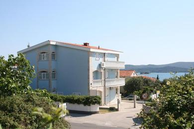 Apartments Apartments by the sea Sveti Petar, Biograd - 6158
