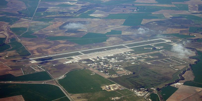 Madrid–Torrejón Airport / Torrejón Air Base (TOJ), Мадрид, Испания
