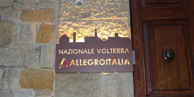 Отель Allegroitalia Nazionale Volterra