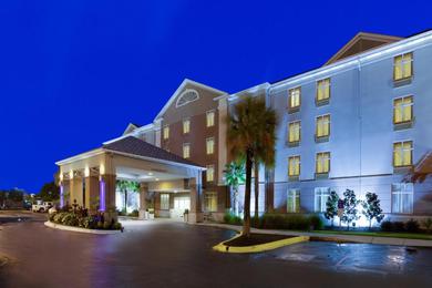 Отель Holiday Inn Express Hotel & Suites Charleston-Ashley Phosphate, an IHG Hotel