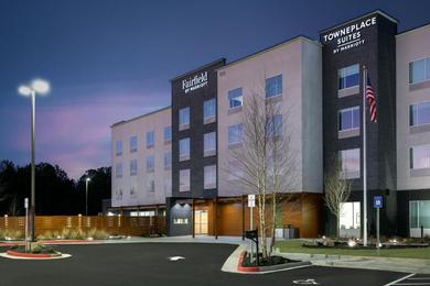 Отель TownePlace Suites by Marriott Canton Riverstone Parkway