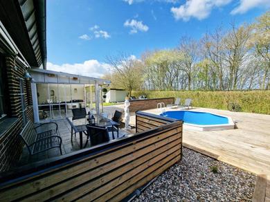 Holiday home Nice holiday home with outdoor pool in Billeberga, Landskorna