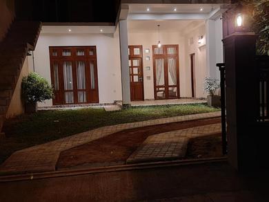  Elite Holiday Home, Anuradhapura