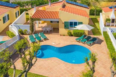 Villa Linardo 2 Villa con piscina y aire acondicionado a 300m de la playa