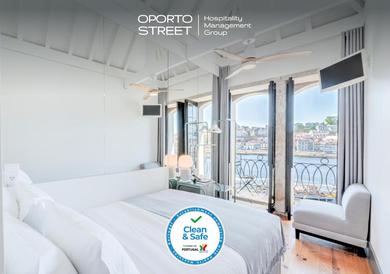 Гостевой дом Oporto Street Fonte Taurina - Riverfront Suites