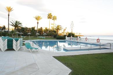 Apartments Luxury in the beach, Lubina Sol