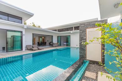 Vibrant 2 Bedrooms Private Pool Villa in Phuket