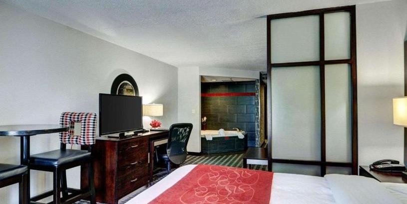 Hotel Comfort Suites Williamsburg Historic Area