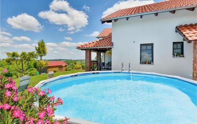 Holiday home Nice home in Varazdinske Toplice with WiFi, Outdoor swimming pool and 2 Bedrooms
