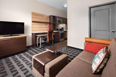 Отель TownePlace Suites by Marriott Loveland Fort Collins