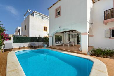 Villa Puig den Valls close to Ibiza city center