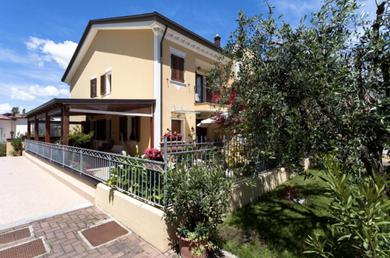 Apartments Relax in collina