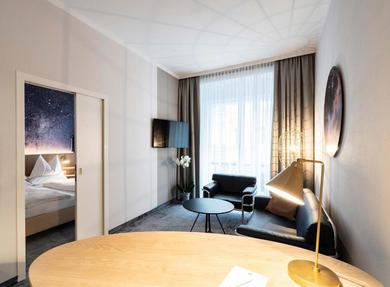 Starlight Suiten Hotel Renngasse