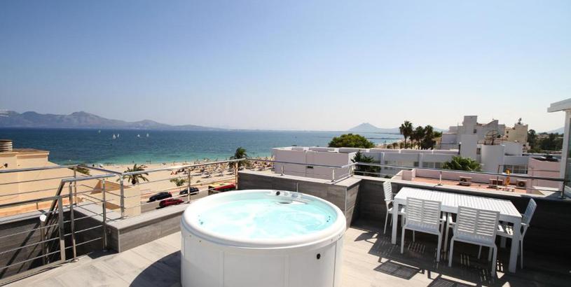 Apartments Apartment with 2 bedrooms in Puerto de Pollenca with wonderful sea view furnished terrace and WiFi 100 m from the beach