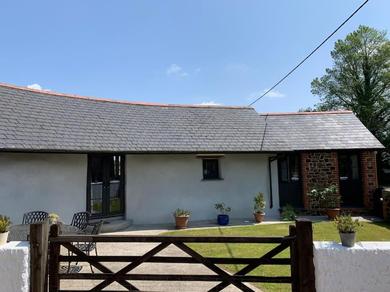 New for Summer 2023. Cosy cottage close to Bude