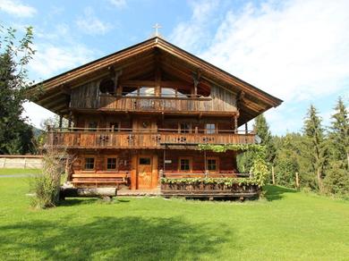 Holiday home Beautiful Farmhouse in Tyrol Austria with Garden