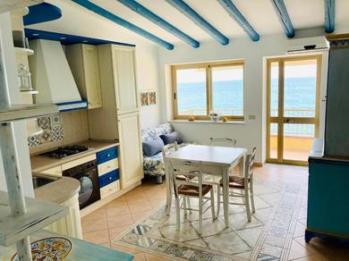 Апартаменты Sea View Appartment with bicycles and stand-up paddle