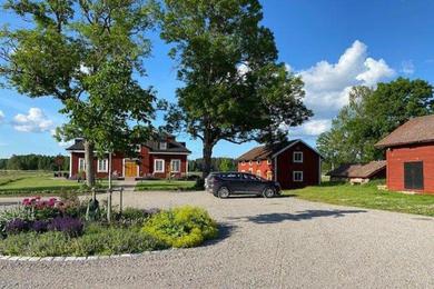 Holiday home Albäck Gård Bagarstugan - Spavistelse, granne med Sala Golfklubb