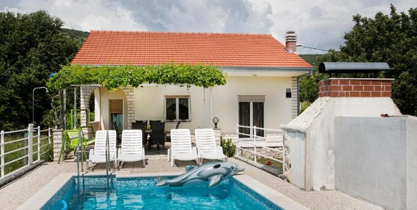 Villa Villa with pool near Split
