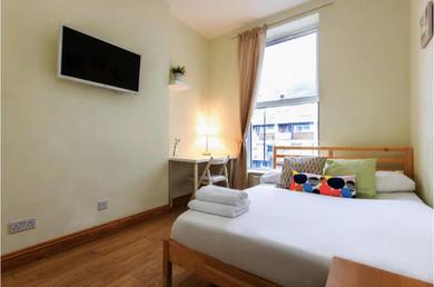 Guest house Harrow Rd Rooms by DC London Rooms