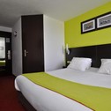 Отель Enzo Hotels Vierzon by Kyriad Direct